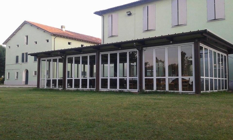 Hotel Riviera Ristorante La Briciola Novellara エクステリア 写真